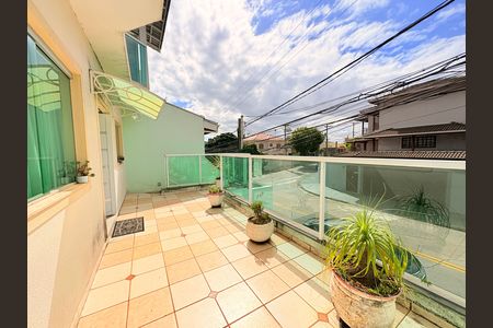 Casa à venda com 270m², 5 quartos e 3 vagasFrente da Casa
