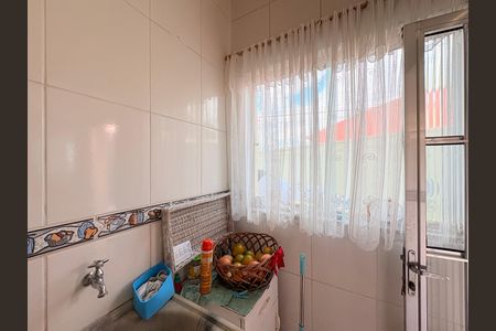 Casa à venda com 270m², 5 quartos e 3 vagasÁrea de Serviço