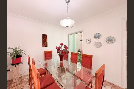 Casa à venda com 270m², 5 quartos e 3 vagasSala de Jantar