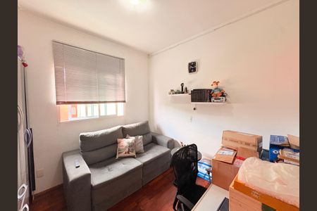 Casa à venda com 270m², 5 quartos e 3 vagasQuarto 2