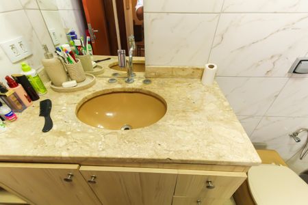 Apartamento à venda com 86m², 3 quartos e sem vaga Apartamento à venda com 86m², 3 quartos e sem vagaBanheiro