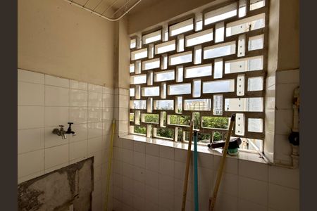 Apartamento à venda com 58m², 1 quarto e sem vagaÁrea de Serviço