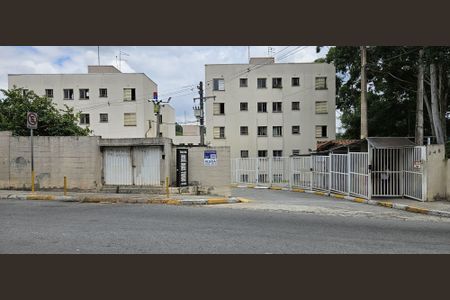 Apartamento para alugar com 42m², 2 quartos e 1 vagaFachada do condomínio - Placa instalada na fachada do condomínio - Código da placa: YIXW-947