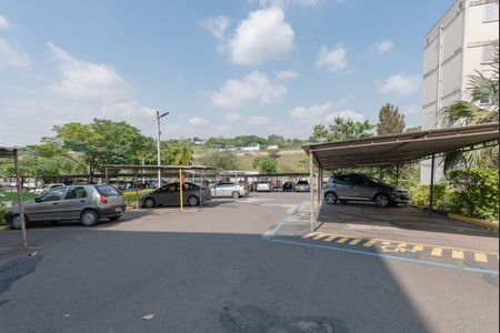 Apartamento para alugar com 67m², 2 quartos e 1 vagaGaragens