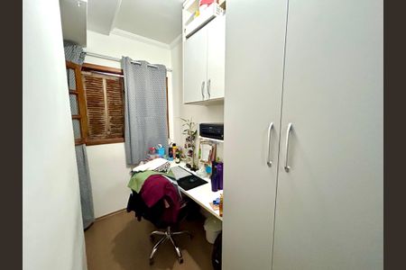Casa à venda com 202m², 5 quartos e 2 vagasQuarto 2