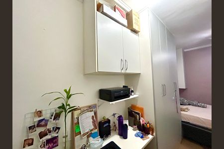 Casa à venda com 202m², 5 quartos e 2 vagasQuarto 2