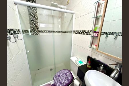 Casa à venda com 202m², 5 quartos e 2 vagasBanheiro 1