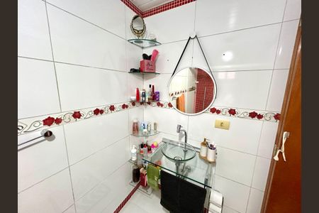 Casa à venda com 202m², 5 quartos e 2 vagasBanheiro da Suíte