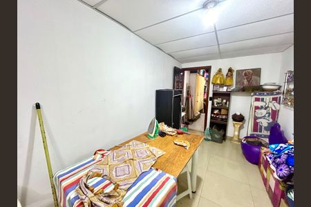 Casa à venda com 202m², 5 quartos e 2 vagasQuarto 5
