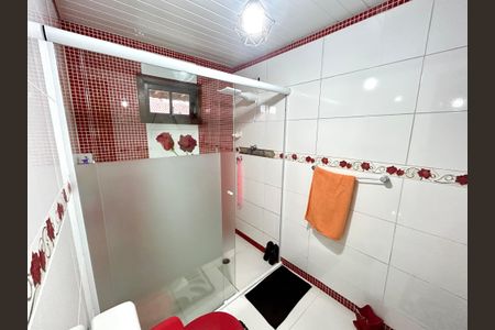 Casa à venda com 202m², 5 quartos e 2 vagasBanheiro da Suíte