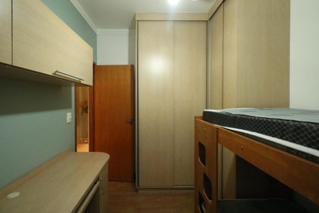 Apartamento à venda com 72m², 2 quartos e 2 vagasQuarto