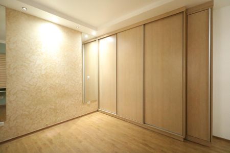 Apartamento à venda com 72m², 2 quartos e 2 vagasSuíte
