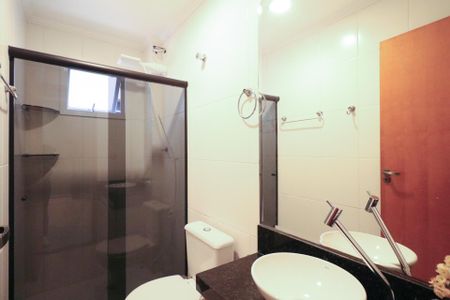Apartamento à venda com 72m², 2 quartos e 2 vagasBanheiro