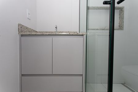 Apartamento para alugar com 63m², 2 quartos e 1 vaga Apartamento para alugar com 63m², 2 quartos e 1 vagaBanheiro da Suíte