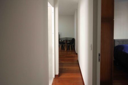 Apartamento à venda com 63m², 3 quartos e 1 vaga Apartamento à venda com 63m², 3 quartos e 1 vagaCorredor