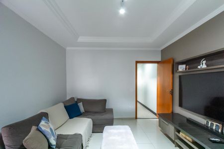 Casa à venda com 150m², 3 quartos e 2 vagasSala