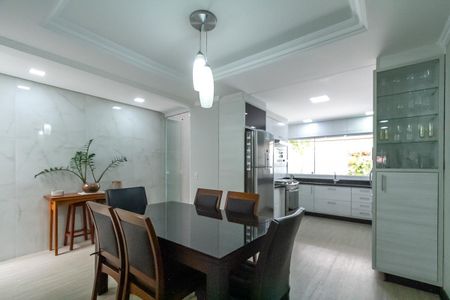 Casa à venda com 150m², 3 quartos e 2 vagasSala de Jantar