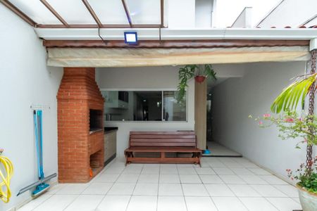 Casa à venda com 150m², 3 quartos e 2 vagasQuintal e Churrasqueira
