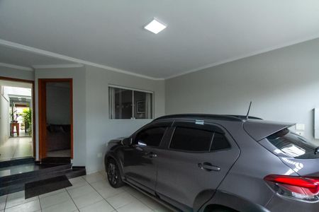 Casa à venda com 150m², 3 quartos e 2 vagasGaragem