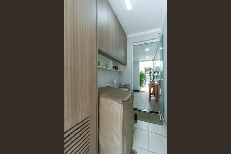 Casa à venda com 150m², 3 quartos e 2 vagasÁrea de Serviço