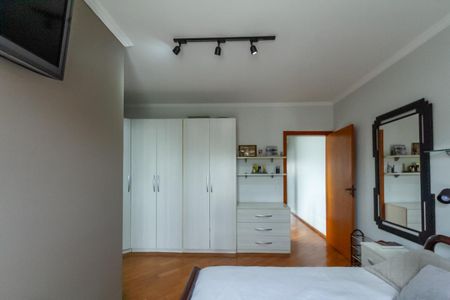 Casa à venda com 150m², 3 quartos e 2 vagasSuíte