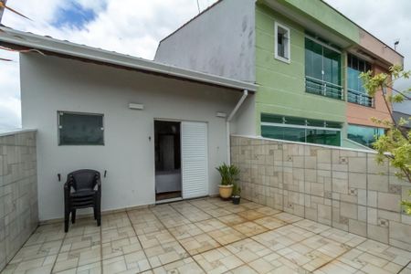 Casa à venda com 150m², 3 quartos e 2 vagasVaranda da Suíte