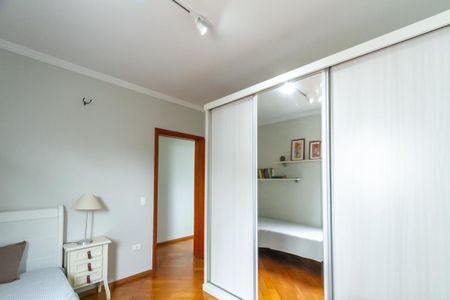 Casa à venda com 150m², 3 quartos e 2 vagasQuarto 2