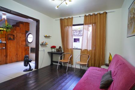 Sala  de casa à venda com 2 quartos, 133m² em Glória, Porto Alegre
