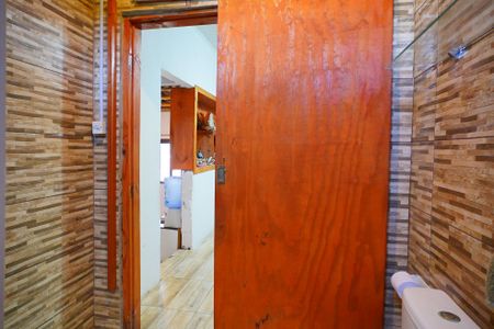 Casa à venda com 133m², 2 quartos e 1 vagaBanheiro