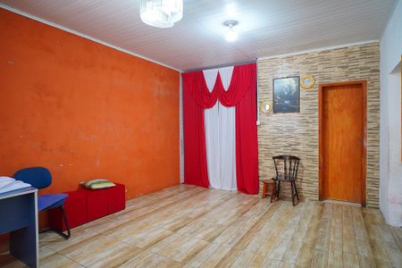 Casa à venda com 133m², 2 quartos e 1 vagaSala
