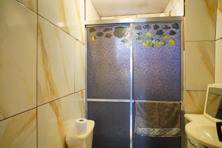Casa à venda com 133m², 2 quartos e 1 vagaBanheiro