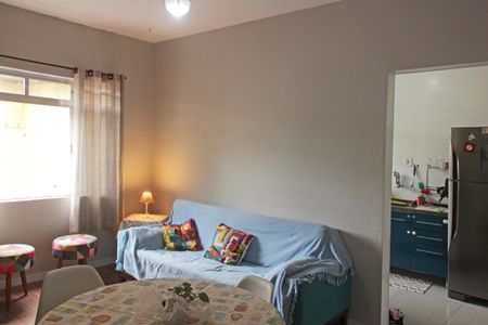 Sala de apartamento para alugar com 2 quartos, 68m² em Paquetá, Santos