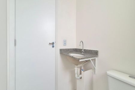 Apartamento para alugar com 43m², 2 quartos e 1 vaga Apartamento para alugar com 43m², 2 quartos e 1 vagaBanheiro