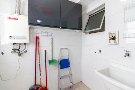 Apartamento para alugar com 80m², 3 quartos e 1 vagaÁrea de Serviço