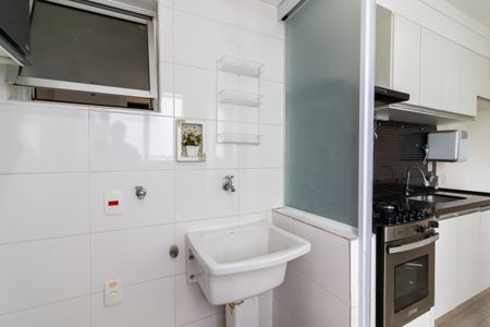 Apartamento para alugar com 80m², 3 quartos e 1 vagaÁrea de Serviço