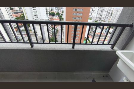 Apartamento à venda com 27m², 1 quarto e sem vagaVaranda