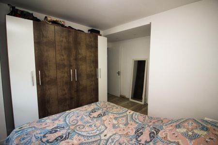 Casa de condomínio à venda com 158m², 4 quartos e 1 vagaQuarto Suíte