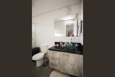 Casa de condomínio à venda com 158m², 4 quartos e 1 vagaBanheiro da Suíte