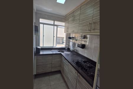 Apartamento à venda com 95m², 3 quartos e 1 vagaCozinha