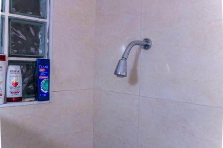 Casa à venda com 375m², 5 quartos e 3 vagas Casa à venda com 375m², 5 quartos e 3 vagasBanheiro da Suíte 2