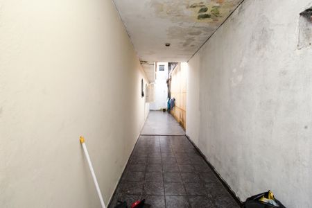 Casa à venda com 100m², 3 quartos e 4 vagas Casa à venda com 100m², 3 quartos e 4 vagasQuintal