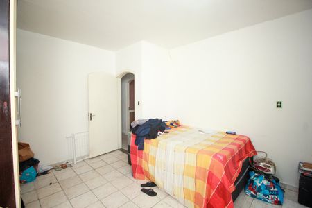 Casa à venda com 100m², 3 quartos e 4 vagas Casa à venda com 100m², 3 quartos e 4 vagasSuíte