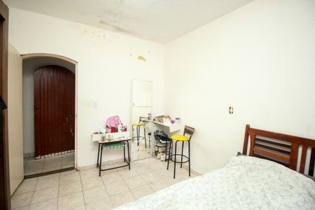 Casa à venda com 100m², 3 quartos e 4 vagas Casa à venda com 100m², 3 quartos e 4 vagasQuarto 1