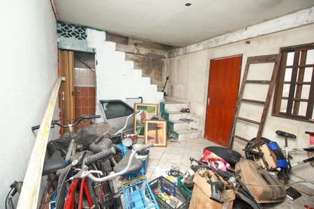 Casa à venda com 100m², 3 quartos e 4 vagas Casa à venda com 100m², 3 quartos e 4 vagasEdicula