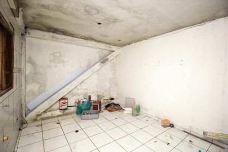 Casa à venda com 100m², 3 quartos e 4 vagas Casa à venda com 100m², 3 quartos e 4 vagasEdicula