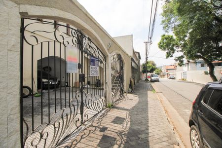 Casa à venda com 100m², 3 quartos e 4 vagas Casa à venda com 100m², 3 quartos e 4 vagasPlaca