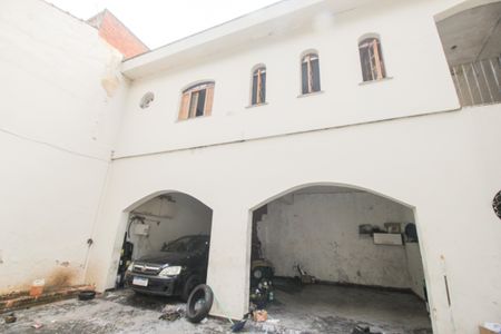 Casa à venda com 100m², 3 quartos e 4 vagas Casa à venda com 100m², 3 quartos e 4 vagasGaragem