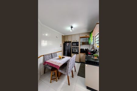 Apartamento à venda com 84m², 2 quartos e 1 vaga Apartamento à venda com 84m², 2 quartos e 1 vagaCozinha