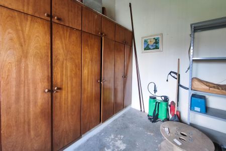 Casa à venda com 185m², 3 quartos e 2 vagasQuarto de Serviço