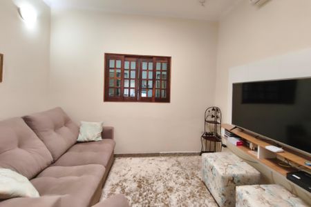Sala de TV de casa à venda com 3 quartos, 185m² em Jardim Novo Campos Eliseos, Campinas